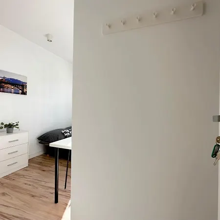 Manhattan - Peaceful Retreat, 10 Minutes To Old Town & Seaside * גדנסק